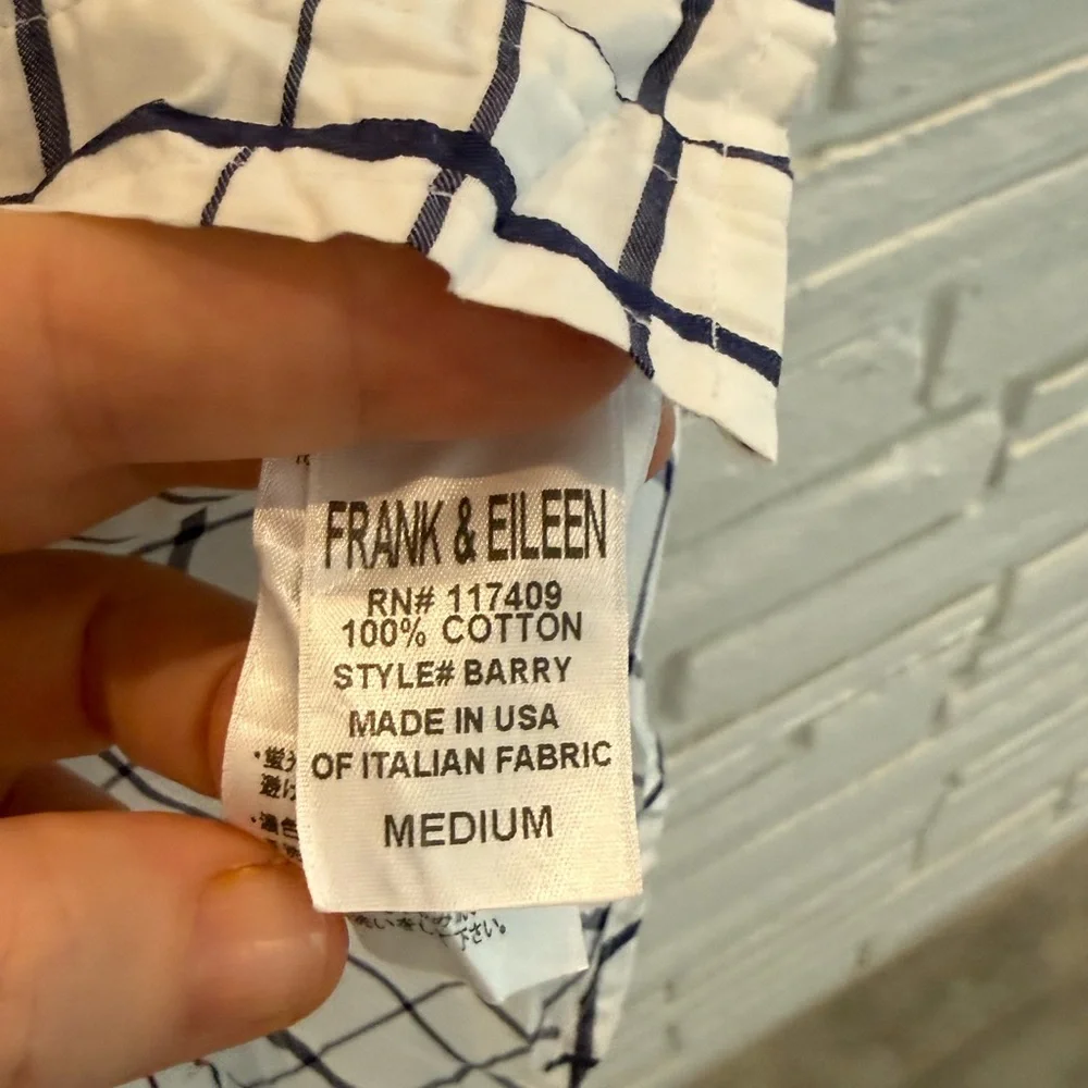 Frank & Eileen “Barry” Crinkled Plaid Shirt Blue and White - Medium - Picture 4 of 5